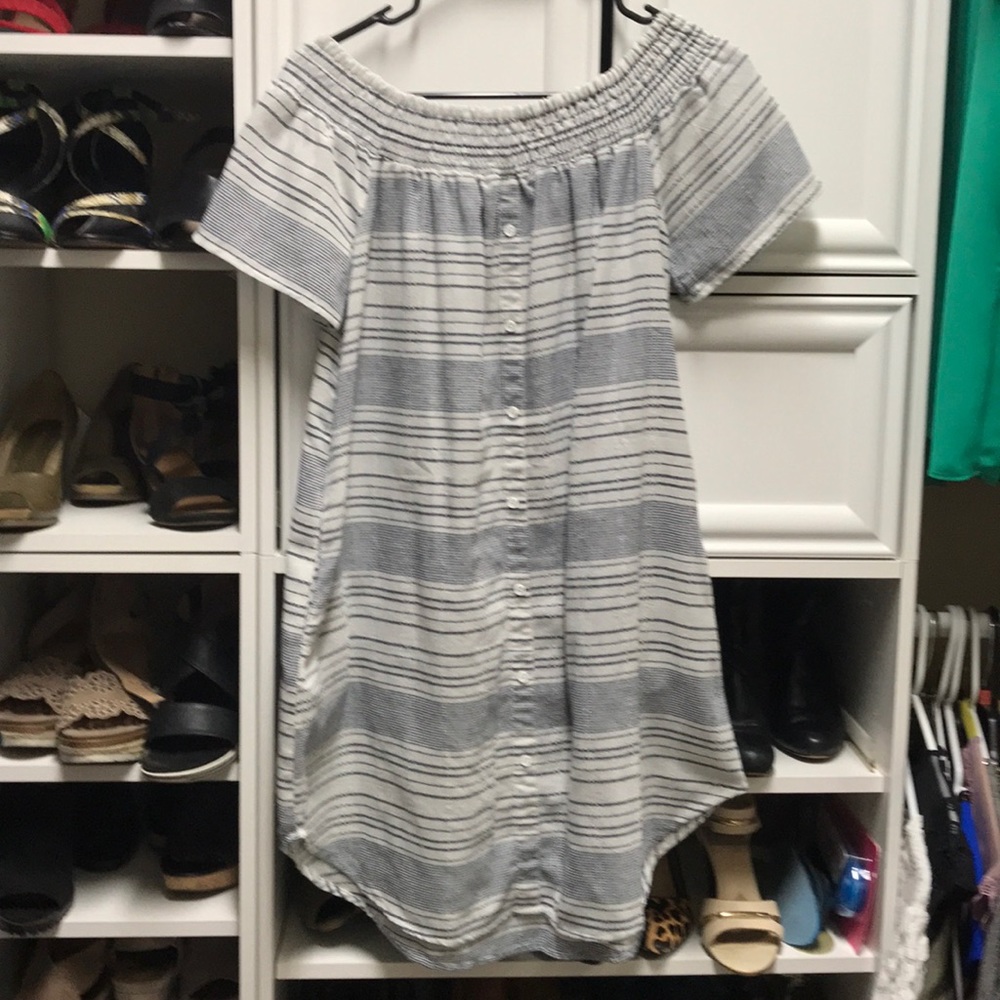 Off shoulder dress